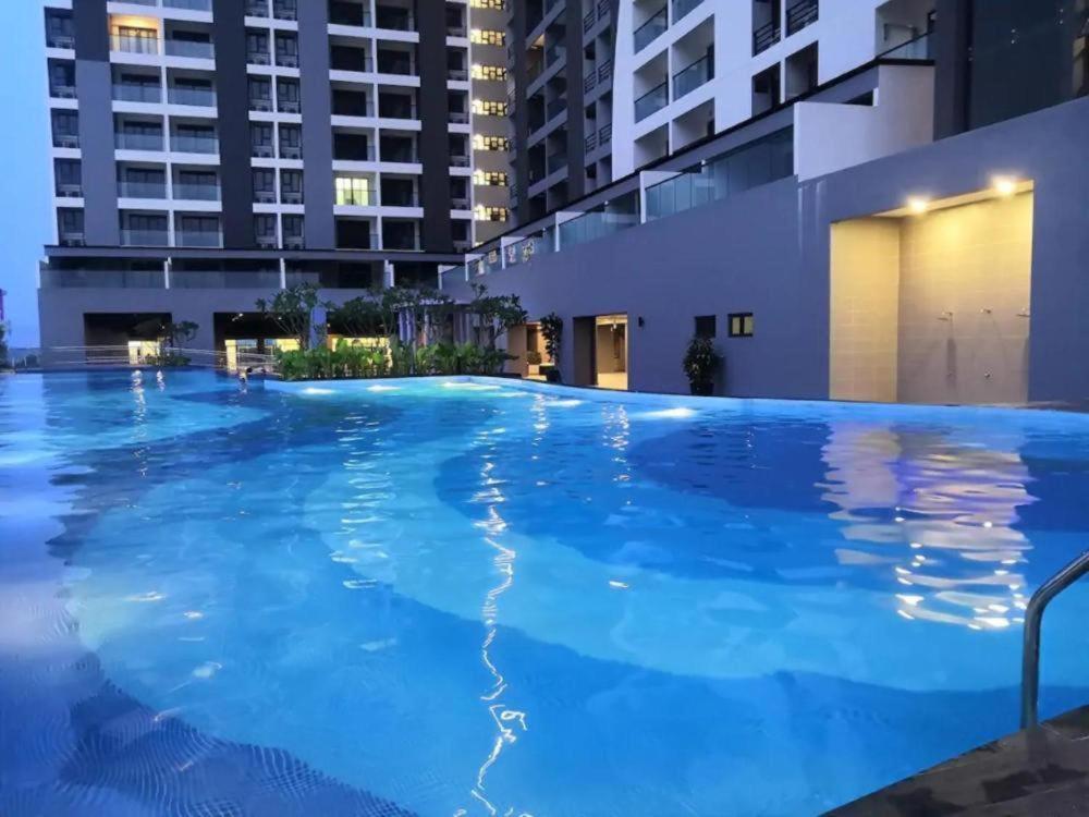 Apartment 1 Dream @ Symphony Tower 酒店风格与齐全设备享受美好夜景 *