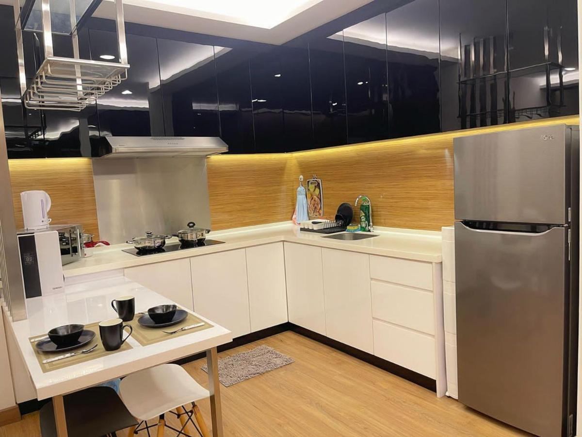 Apartment 1 Dream @ Symphony Tower 酒店风格与齐全设备享受美好夜景 Seri Kembangan